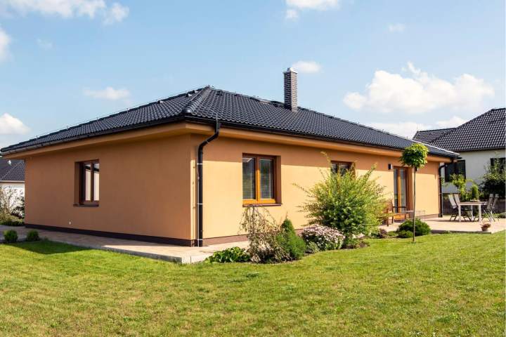 Dokončený rodinný dům Plutos