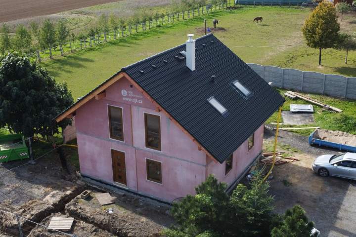 Montovaný dům k dokončení - Athena, okres Mělník